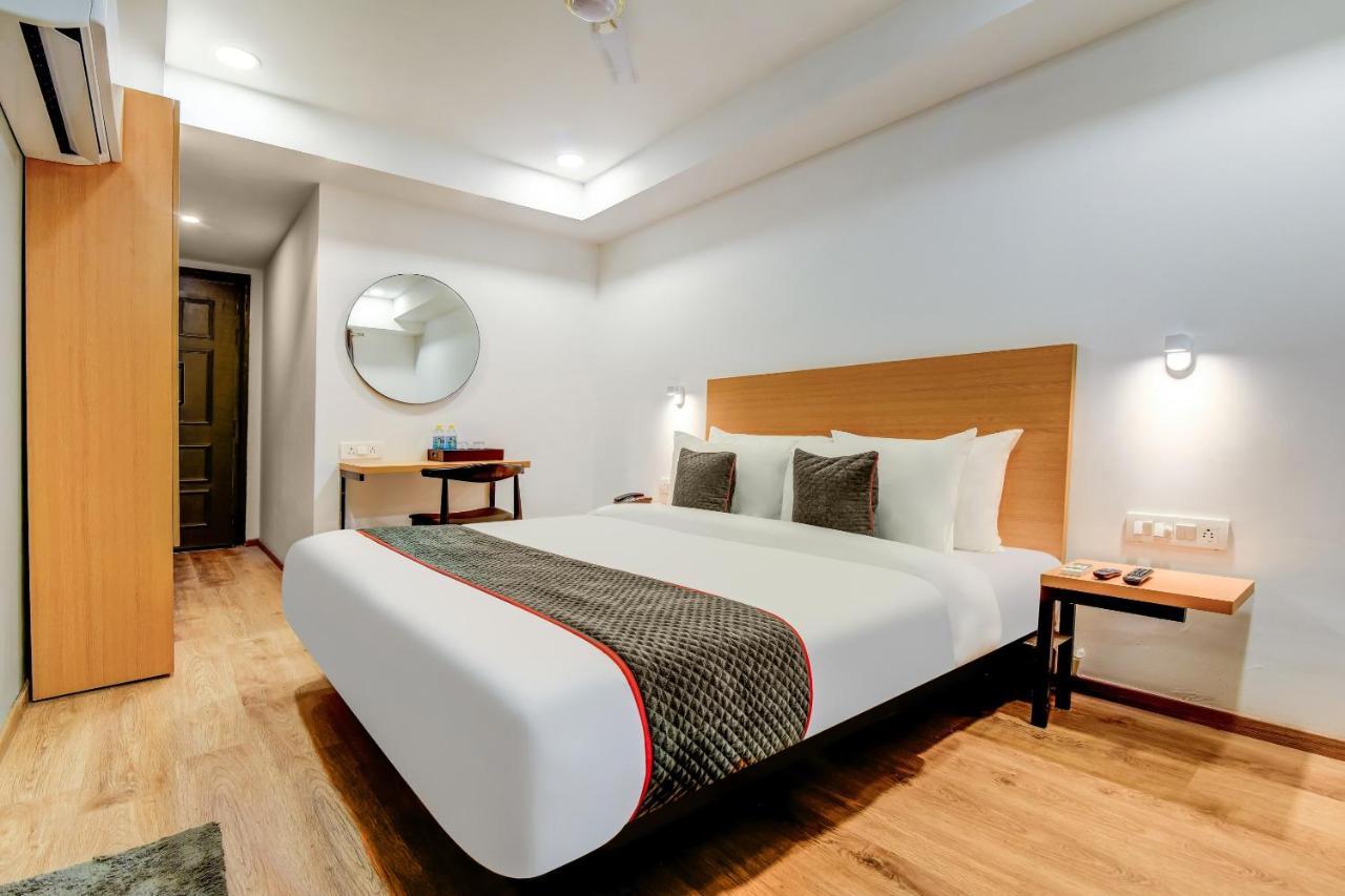 Oyo Townhouse 115 Patel Nagar Hotel New Delhi Exterior photo
