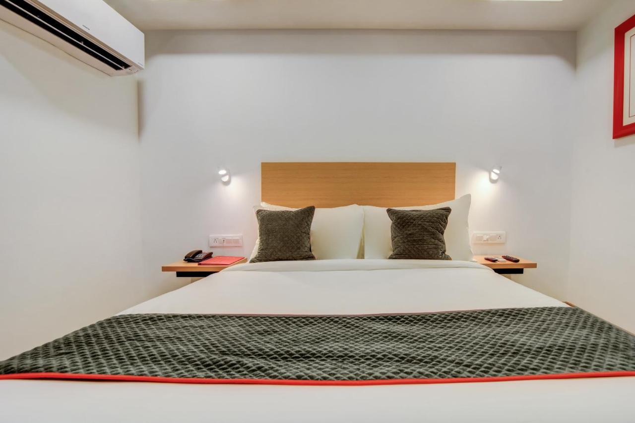 Oyo Townhouse 115 Patel Nagar Hotel New Delhi Exterior photo